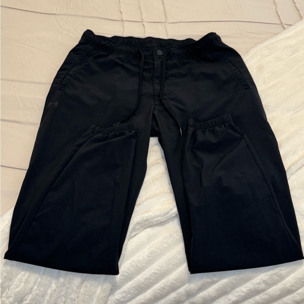 Under armour sweats, front zip w drawstring